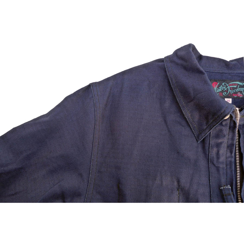 MF® LONGSHOREMAN Shirt - Fabric cut using vertical cross grain for body and sleeves, displaying the warp horizontally.