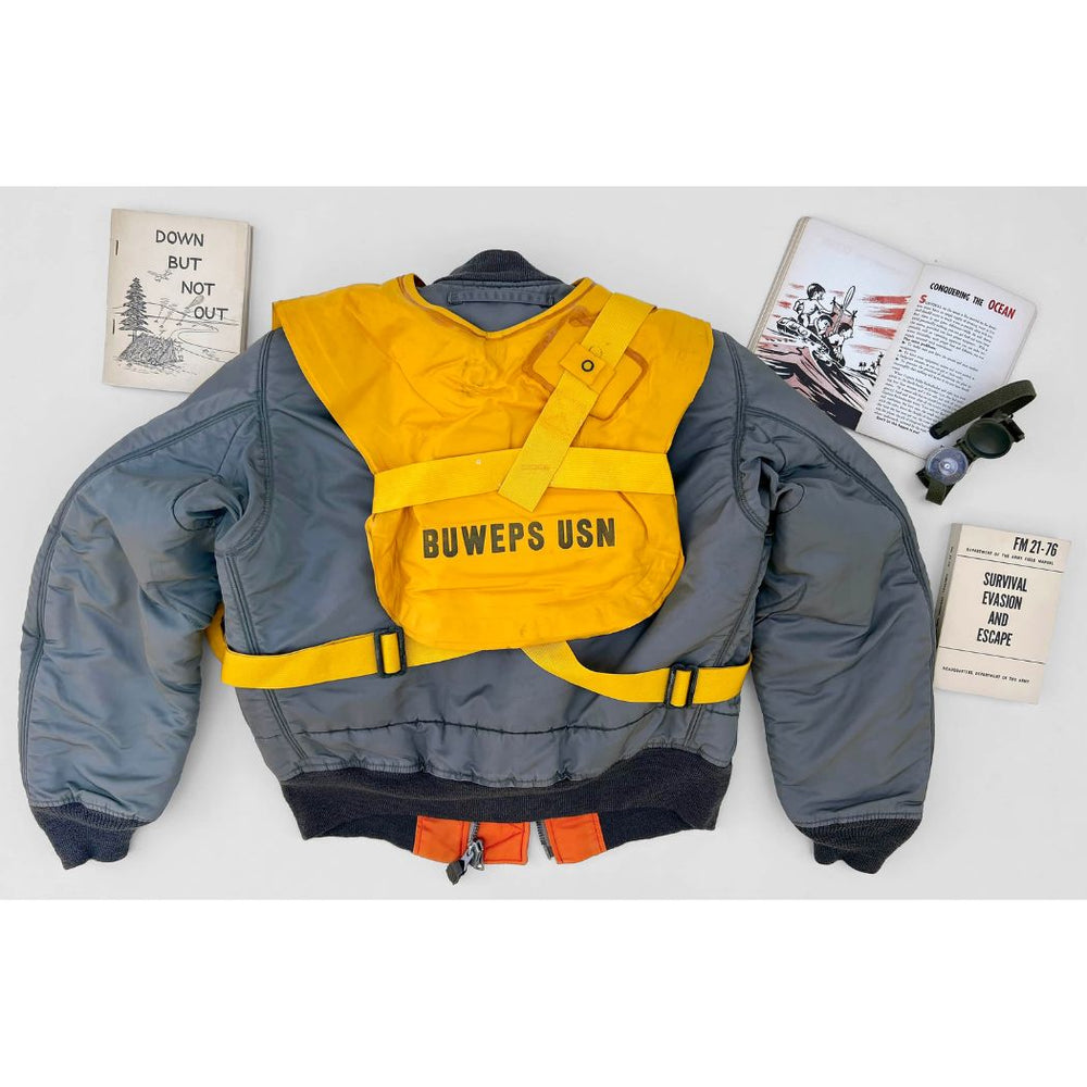 美品 XL BRIEFING HYBRID DOWN MA-1 JACKET $_57.JPG?set_id=8800005007